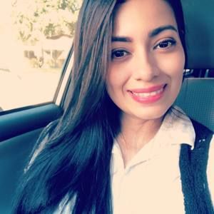 Meet your Posher, Andrea